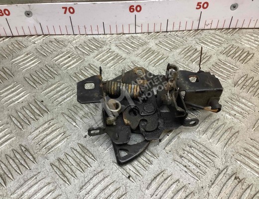 Замок капота Volkswagen Passat B5+ (3B) 2000-2005 рестайлинг  Volkswagen Passat Passat B5+ (3B) 2000-2005 рестайлинг