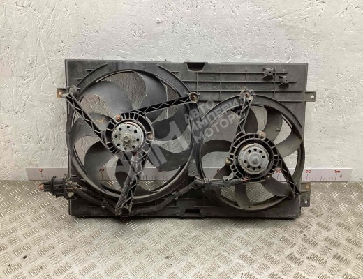 Вентилятор радиатора Volkswagen Golf IV (1J) 1997-2004  Volkswagen Golf Golf IV (1J) 1997-2004