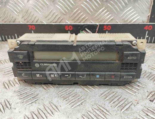 Блок управления печки/климат-контроля Volkswagen Passat B5 (3B) 1996-2000  Volkswagen Passat Passat B5 (3B) 1996-2000