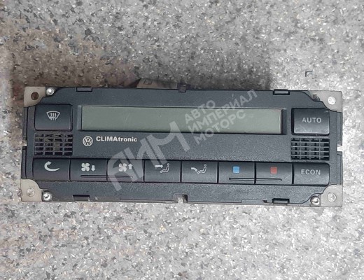Блок управления печки/климат-контроля Volkswagen Passat B5 (3B) 1996-2000  Volkswagen Passat Passat B5 (3B) 1996-2000