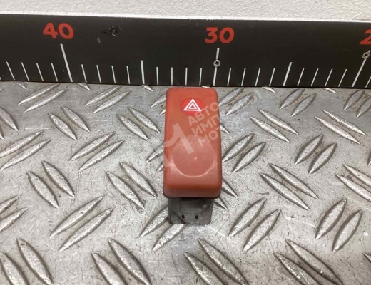 Кнопка аварийной сигнализации DAF (LF45) II 2006-2013  DAF LF (LF45) II 2006-2013