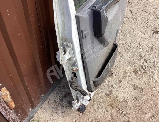 Дверь передняя правая Renault Kerax 1997-2013  Renault Kerax Kerax 1997-2013