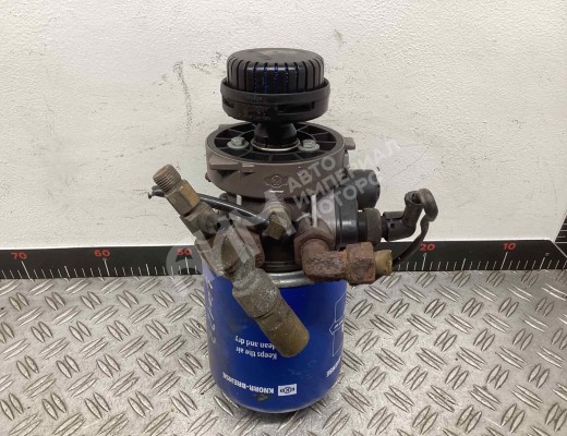 Кран масловлагоотделителя (разгрузка) Mercedes Vario (W670) 1996-2013  Mercedes Vario Vario (W670) 1996-2013