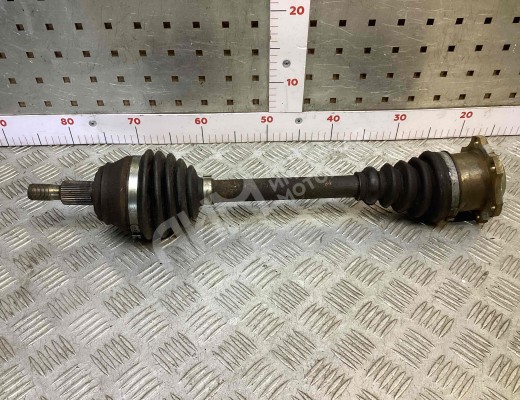 Полуось передняя левая (приводной вал, ШРУС) Volkswagen Golf IV (1J) 1997-2004  Volkswagen Golf Golf IV (1J) 1997-2004