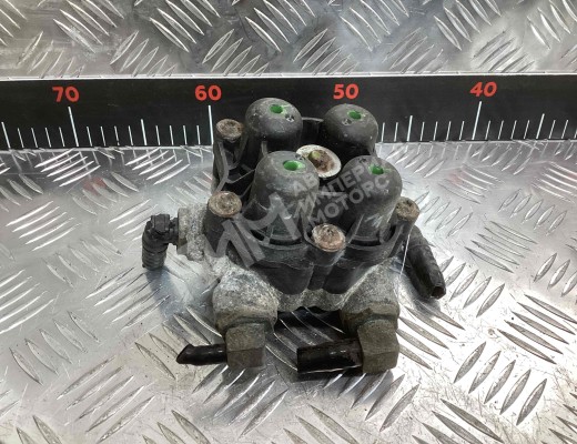 Клапан защитный 4-х контурный Mercedes Vario (W670) 1996-2013  Mercedes Vario Vario (W670) 1996-2013