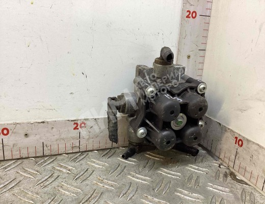 Клапан защитный 4-х контурный Mercedes Vario (W670) 1996-2013  Mercedes Vario Vario (W670) 1996-2013