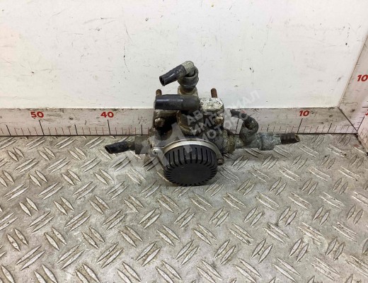 Клапан ускорительный Renault Kerax 1997-2013  Renault Kerax Kerax 1997-2013