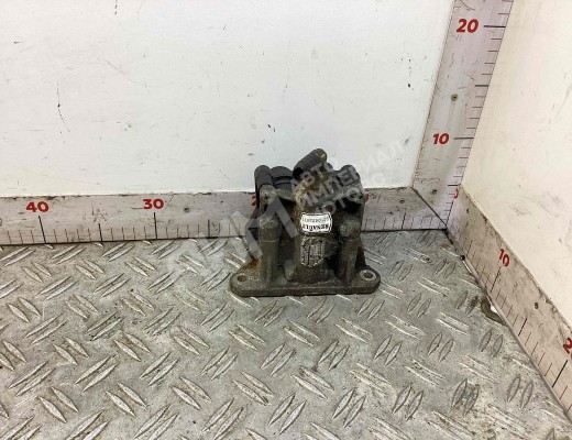 Клапан защитный 4-х контурный Renault Kerax 1997-2013  Renault Kerax Kerax 1997-2013