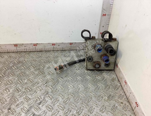 Кран распределительный Renault Kerax 1997-2013  Renault Kerax Kerax 1997-2013