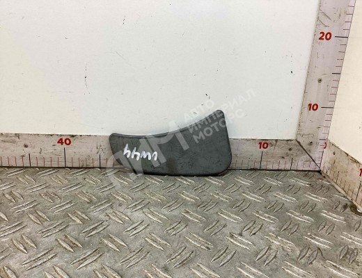 Заглушка (решетка) в бампер передний Iveco Eurocargo III 2008-2015  Iveco Eurocargo Eurocargo III 2008-2015