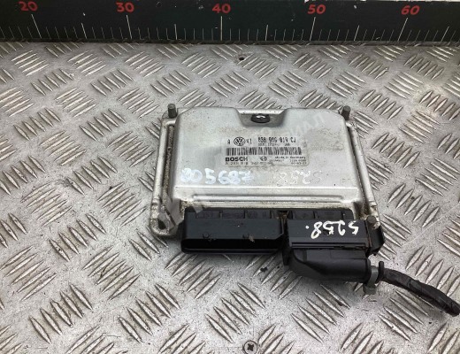 Блок управления двигателем Volkswagen Golf IV (1J) 1997-2004  Volkswagen Golf Golf IV (1J) 1997-2004
