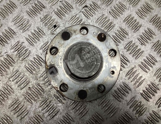 Ступица задняя правая Volkswagen Passat B6 (3C) 2005-2010  Volkswagen Passat Passat B6 (3C) 2005-2010