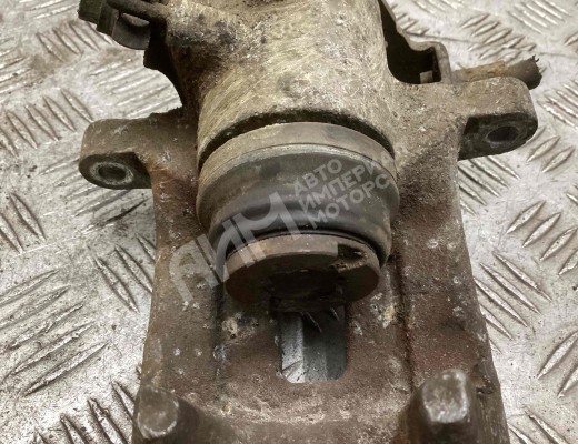 Суппорт задний правый Audi A4 B6 (8EC, 8E5) 2000-2004  Audi A4 A4 B6 (8EC, 8E5) 2000-2004