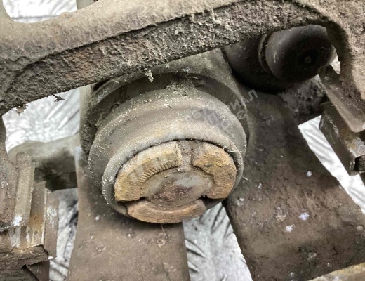 Суппорт задний правый Volkswagen Passat B6 (3C) 2005-2010  Volkswagen Passat Passat B6 (3C) 2005-2010