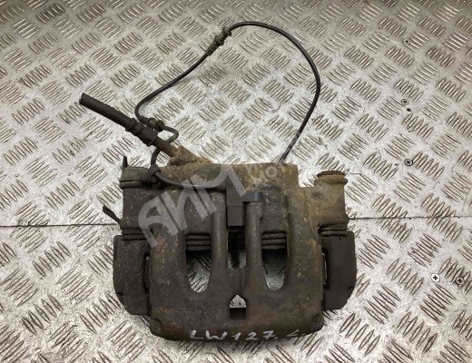 Суппорт передний левый Mercedes Sprinter II (W906) 2013-2018 рестайлинг  Mercedes Sprinter Sprinter II (W906) 2013-2018 рестайлинг