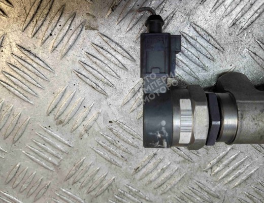 Датчик давления топлива Volkswagen Phaeton (3D) 2002-2016  Volkswagen Phaeton Phaeton (3D) 2002-2016