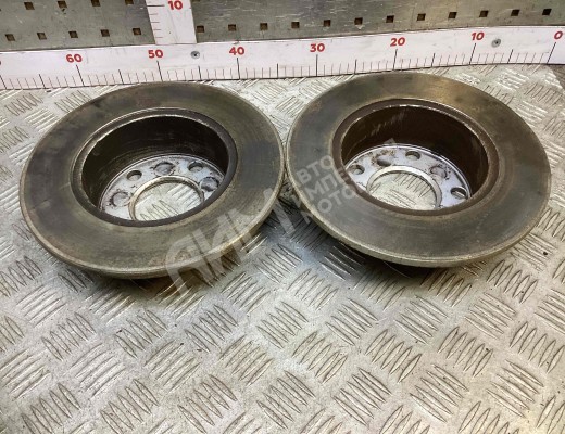 Диск тормозной задний Volkswagen Passat B5+ (3B) 2000-2005 рестайлинг  Volkswagen Passat Passat B5+ (3B) 2000-2005 рестайлинг