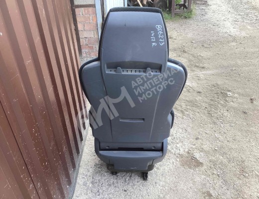 Сиденье переднее правое MAN TGS I 2007-2020  MAN TGS TGS I 2007-2020