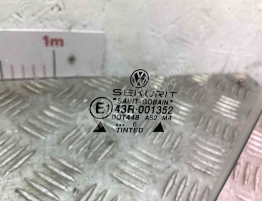Стекло двери передней левой Volkswagen Passat B3 1988-1993  Volkswagen Passat Passat B3 1988-1993