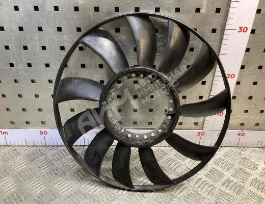 Крыльчатка вискомуфты Volkswagen Passat B5+ (3B) 2000-2005 рестайлинг  Volkswagen Passat Passat B5+ (3B) 2000-2005 рестайлинг