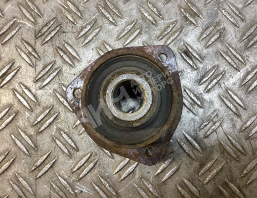 Подушка крепления двигателя Renault Midlum I 2000-2006  Renault Midlum Midlum I 2000-2006