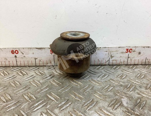 Подушка крепления двигателя Renault Midlum I 2000-2006  Renault Midlum Midlum I 2000-2006