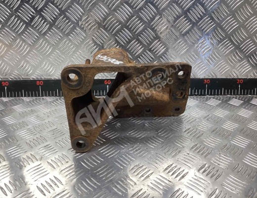 Кронштейн редуктора Renault Midlum I 2000-2006  Renault Midlum Midlum I 2000-2006