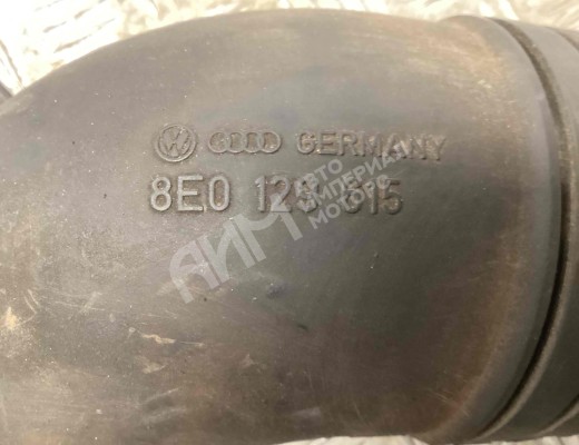 Патрубок воздушного фильтра Audi A4 B6 (8EC, 8E5) 2000-2004  Audi A4 A4 B6 (8EC, 8E5) 2000-2004