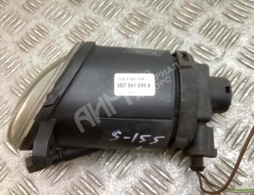 Фара противотуманная левая Volkswagen Passat B5+ (3B) 2000-2005 рестайлинг  Volkswagen Passat Passat B5+ (3B) 2000-2005 рестайлинг