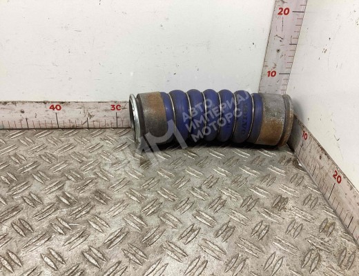 Патрубок интеркулера Volvo FLC I (1996-2000)  Volvo FLC FLC I (1996-2000)