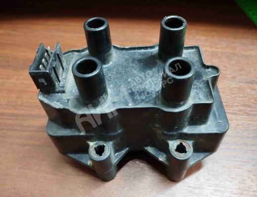 Катушка зажигания Peugeot 806 1994-2002  Peugeot 806 806 1994-2002
