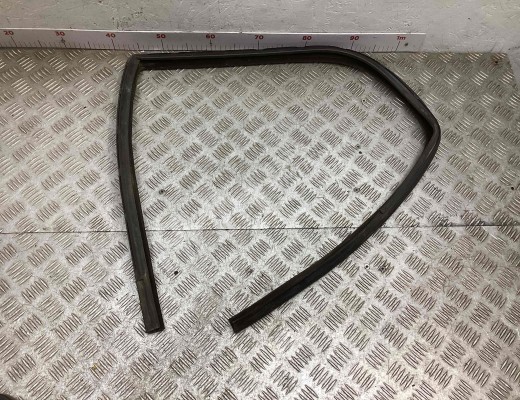 Уплотнитель двери задней левой Fiat Palio 1996-2004  Fiat Palio Palio 1996-2004