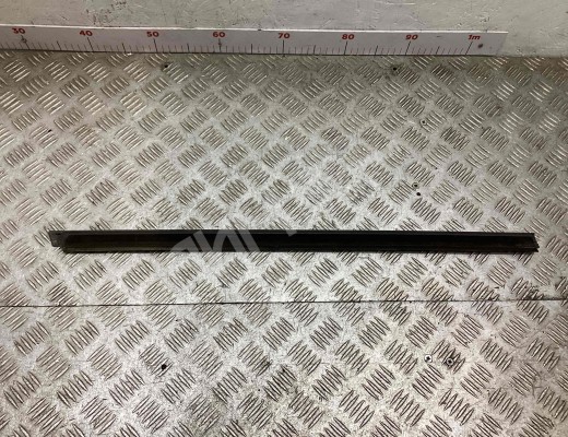 Молдинг стекла двери задней левой наружный Fiat Palio 1996-2004  Fiat Palio Palio 1996-2004