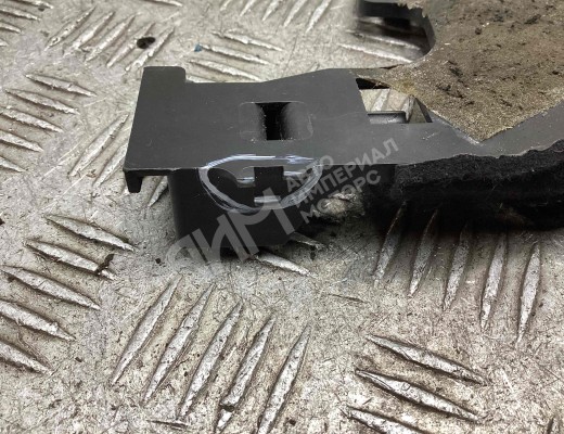Кронштейн Ford Mondeo II 1996-2000  Ford Mondeo Mondeo II 1996-2000