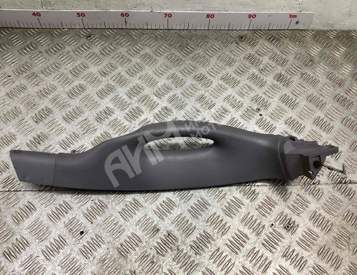 Ручка внутренняя задняя левая Chrysler Voyager III (GS) 1995-2001  Chrysler Voyager Voyager III (GS) 1995-2001