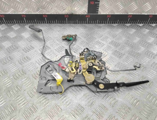 Замок двери сдвижной Chrysler Voyager III (GS) 1995-2001  Chrysler Voyager Voyager III (GS) 1995-2001