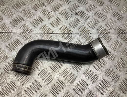Патрубок турбины Volkswagen Golf IV (1J) 1997-2004  Volkswagen Golf Golf IV (1J) 1997-2004