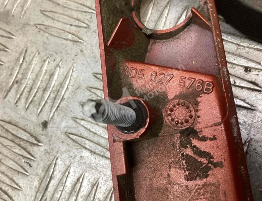 Накладка подсветки номера Audi A4 B5 (8D) 1994-1999  Audi A4 A4 B5 (8D) 1994-1999