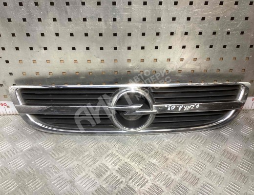 Решетка радиатора Opel Zafira A 1999-2003  Opel Zafira Zafira A 1999-2003
