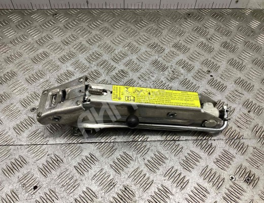 Домкрат Volkswagen Bora (1J) 1998-2005  Volkswagen Bora Bora (1J) 1998-2005