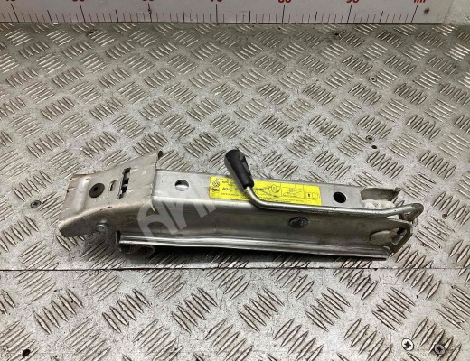 Домкрат Volkswagen Polo IV (9N) 2001-2005  Volkswagen Polo Polo IV (9N) 2001-2005