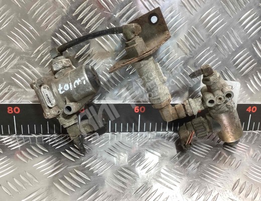 Клапан ограничения давления Mercedes Vario (W670) 1996-2013  Mercedes Vario Vario (W670) 1996-2013