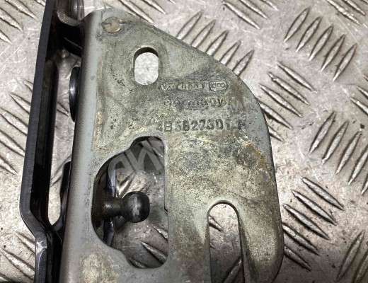 Петля крышки багажника Audi A6 C5 (4B) 2001-2004 рестайлинг  Audi A6 A6 C5 (4B) 2001-2004 рестайлинг