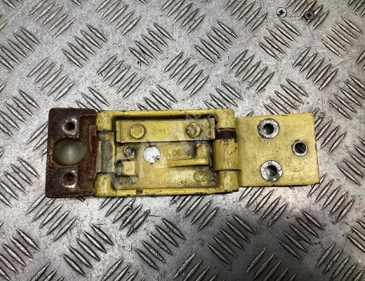 Петля двери задней левой Mercedes Sprinter I (W901-905) 1995-2006  Mercedes Sprinter Sprinter I (W901-905) 1995-2006