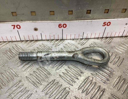 Крюк буксировочный Mercedes C (W203) 2000-2004  Mercedes C C (W203) 2000-2004