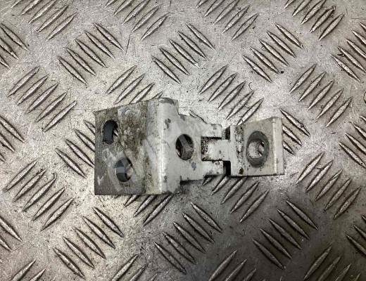 Петля двери задней левой Volkswagen Golf III (1H) 1991-1997  Volkswagen Golf Golf III (1H) 1991-1997