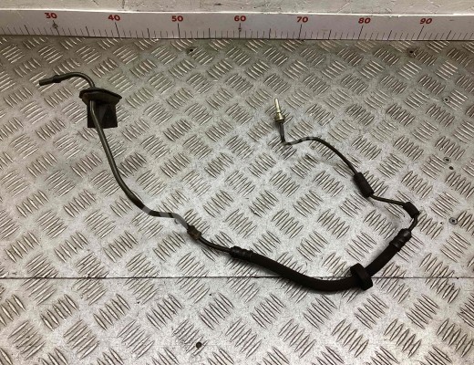 Трубка сцепления Volkswagen Passat B5+ (3B) 2000-2005 рестайлинг  Volkswagen Passat Passat B5+ (3B) 2000-2005 рестайлинг