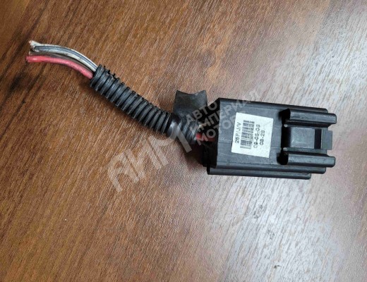 Реле вентилятора Opel Astra H 2004-2007  Opel Astra Astra H 2004-2007