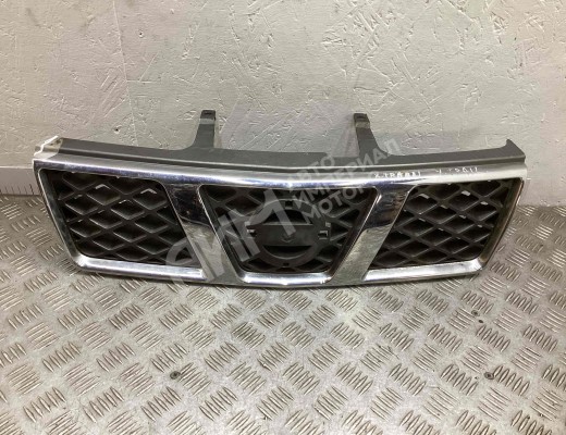 Решетка радиатора  Nissan X-Trail (T30) 2004-2007 рестайлинг