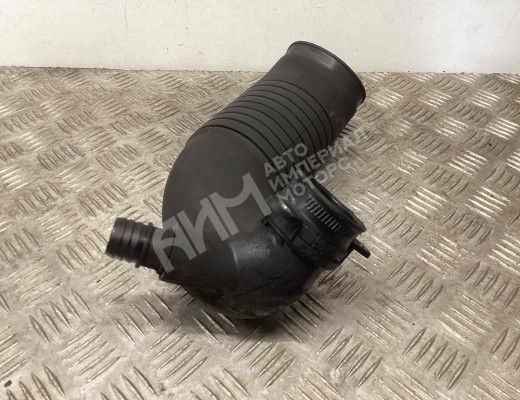 Патрубок турбины Volkswagen Passat B5+ (3B) 2000-2005 рестайлинг  Volkswagen Passat Passat B5+ (3B) 2000-2005 рестайлинг